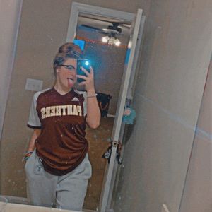 Meet your Posher, Layla